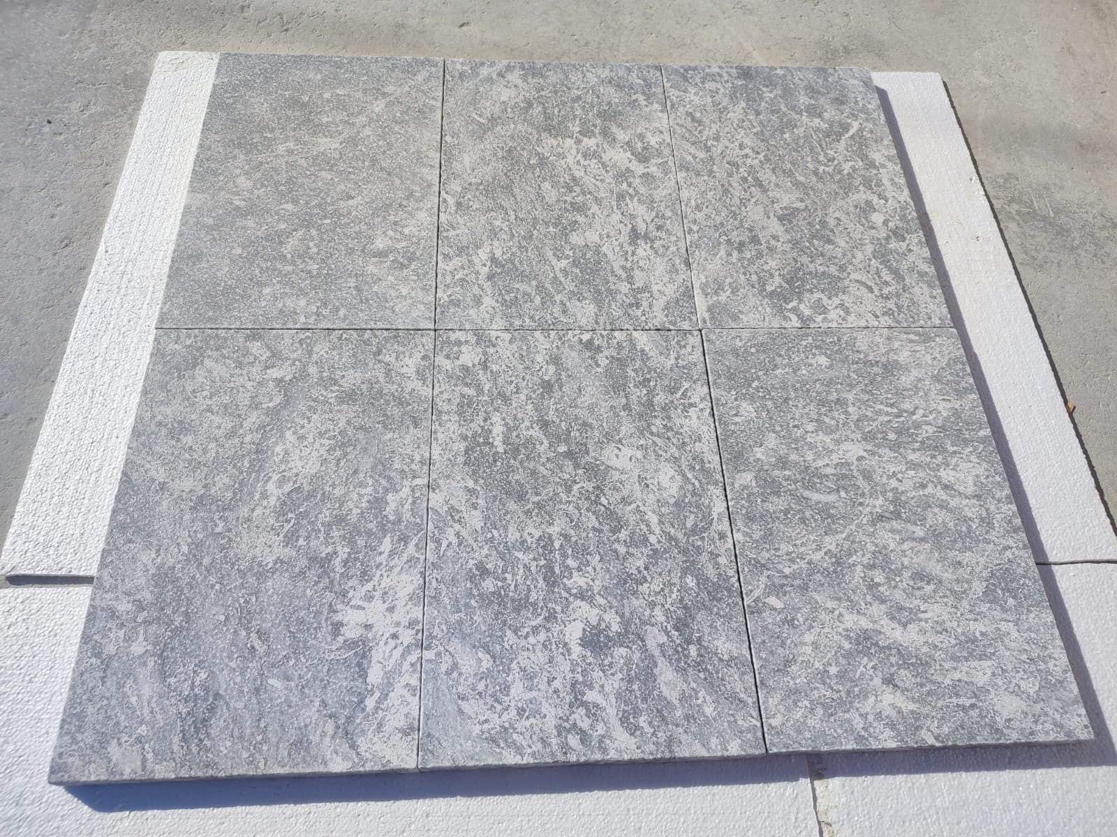 Non-Slip Surface Grey Marble